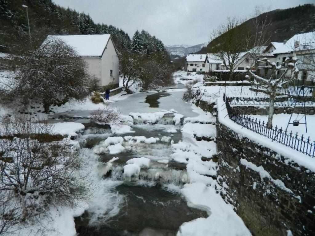 Casa Rural Mantxoalorra Ochagavía Exteriör bild