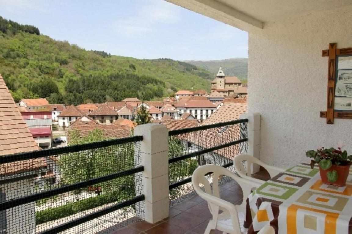 Casa Rural Mantxoalorra Ochagavía Exteriör bild