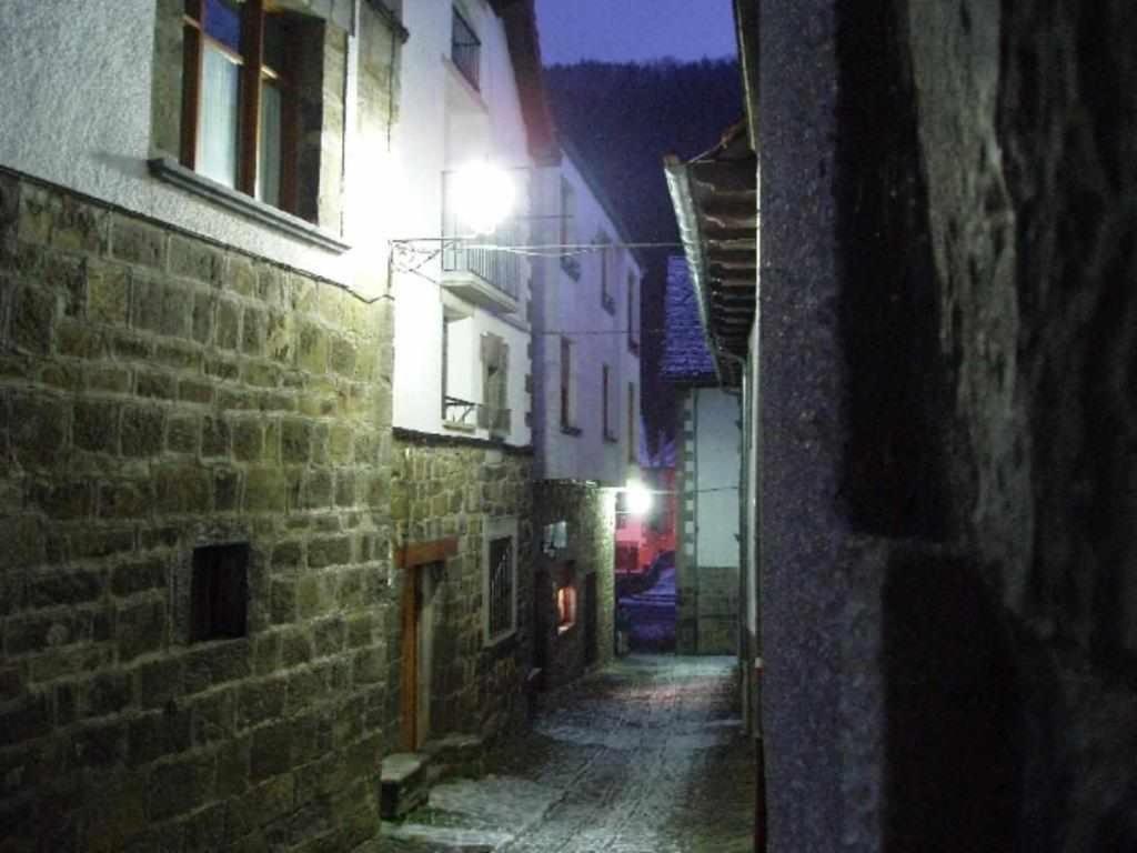 Casa Rural Mantxoalorra Ochagavía Exteriör bild